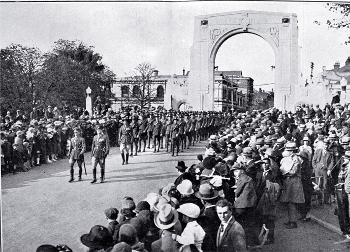 The Territorials cross the Bridge of Remembrance on the way to King Edward Barracks  [25 Apr. 1926]  View more information  File Reference CCL PhotoCD 3, IMG0052