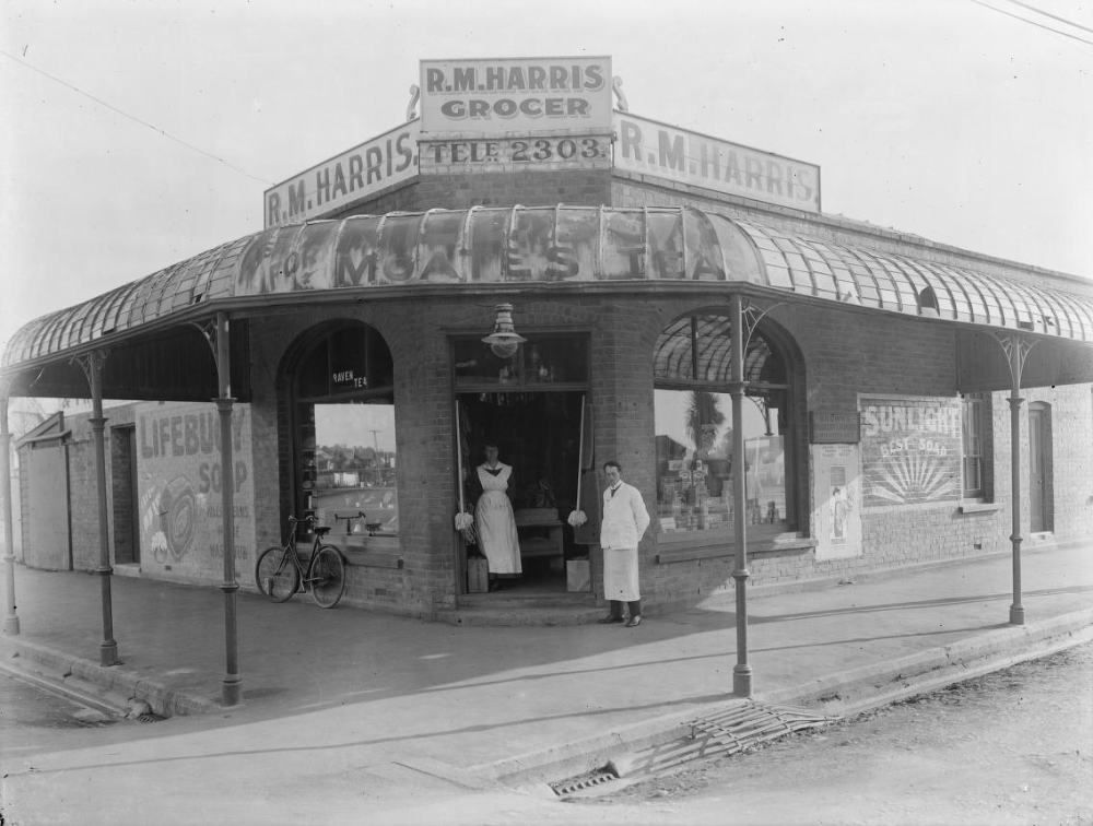 Harris Grocer at 147 Colombo Street